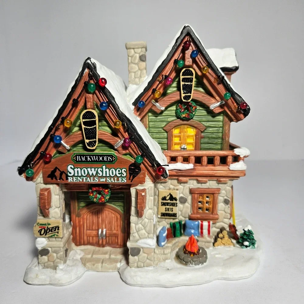 Rare Lemax Backwoods Snowshoe Rental Shop Lighted Village House 85328
